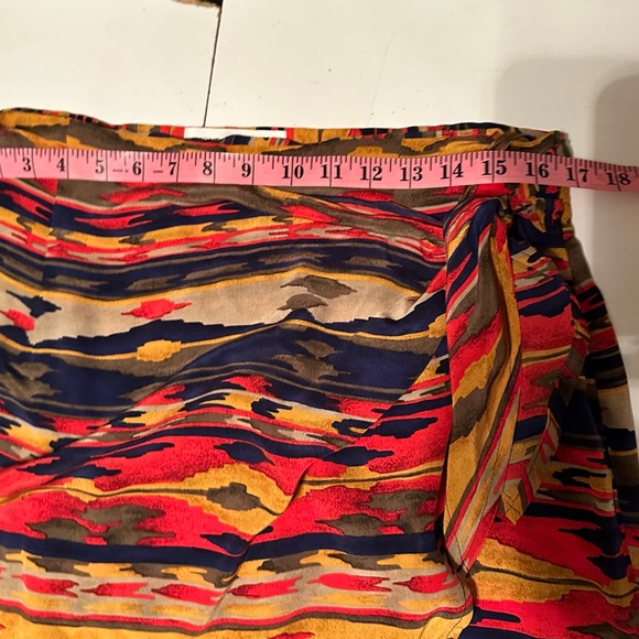 Jones New York Silk Vintage Red Yellow Southwestern Aztec Faux Wrap Maxi Shirt - Picture 13 of 15